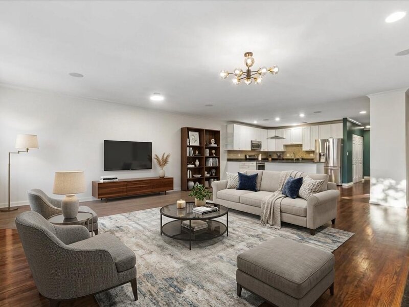 1426 N Orleans Street Chicago IL 60610
