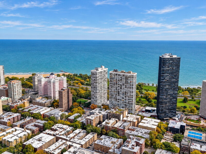5455 N Sheridan Road Chicago IL 60640