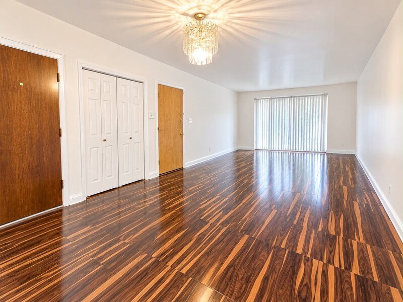 15335 Dr. Martin Luther King Jr. Drive Dolton IL 60419