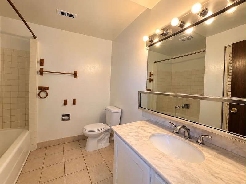 15335 Dr. Martin Luther King Jr. Drive Dolton IL 60419