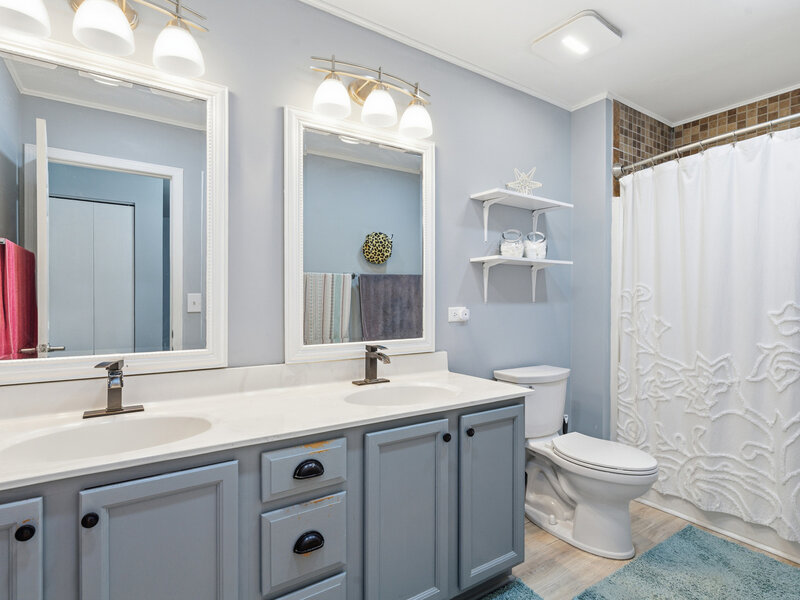 1594 Arborwood Circle Romeoville IL 60446