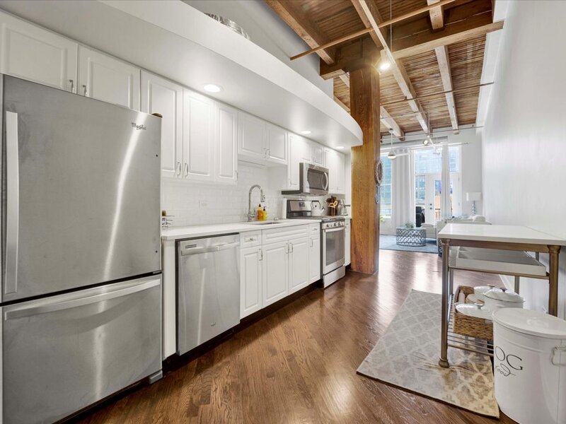 616 W Fulton Street Chicago IL 60661