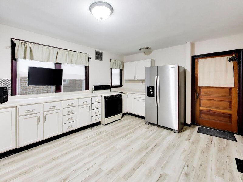 5012 N Tripp Avenue Chicago IL 60630