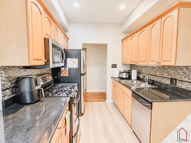 4615 S Michigan Avenue Chicago IL 60653