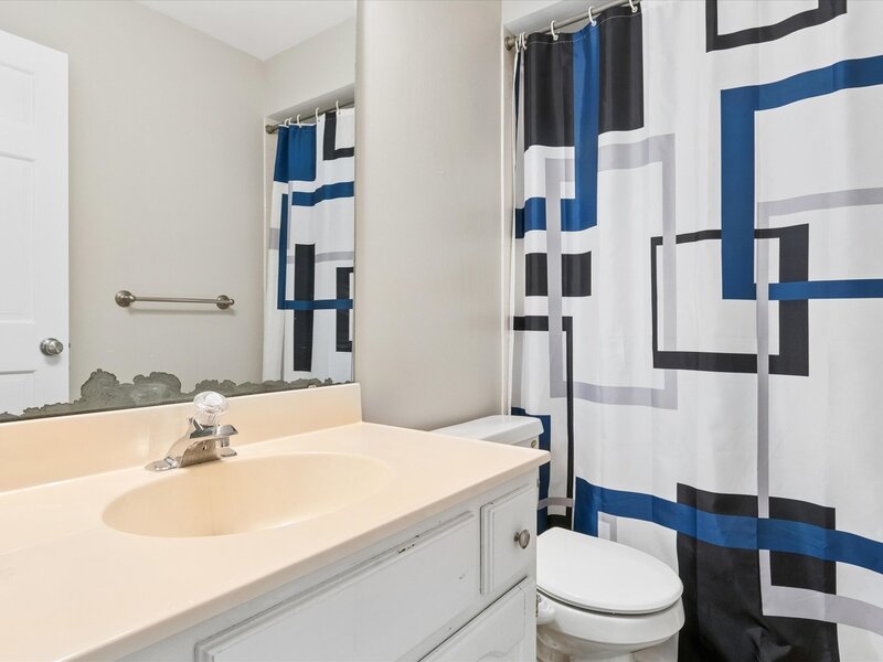 1527 Abbotsford Drive Naperville IL 60563