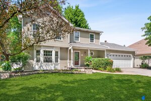 Photo of 1527 Abbotsford Drive Naperville IL 60563