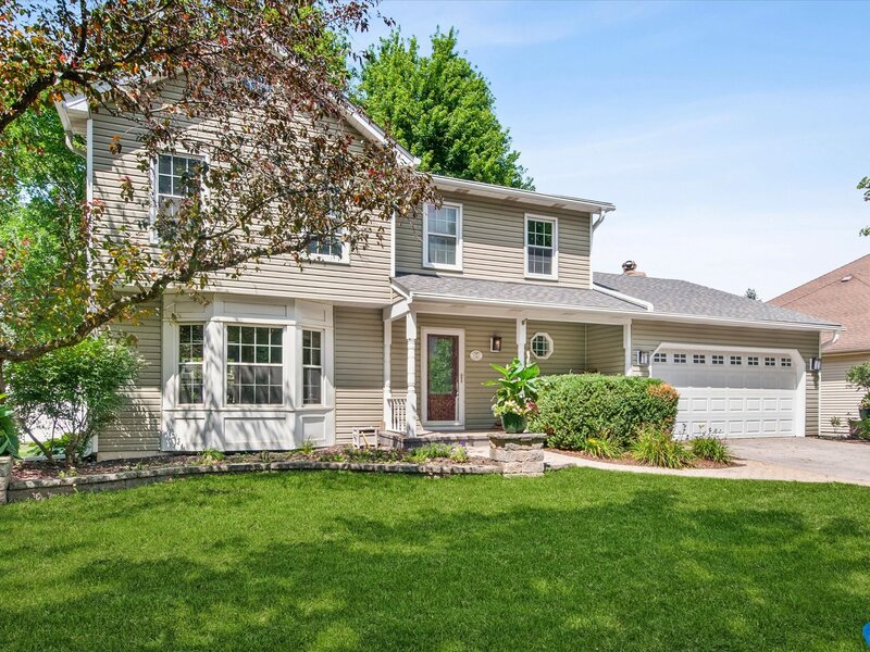 1527 Abbotsford Drive Naperville IL 60563
