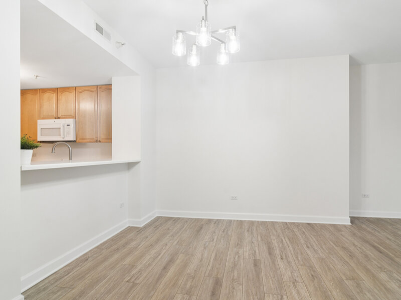 44 N Vail Avenue Arlington Heights IL 60005