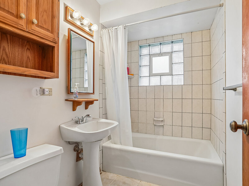 18805 Springfield Avenue Flossmoor IL 60422