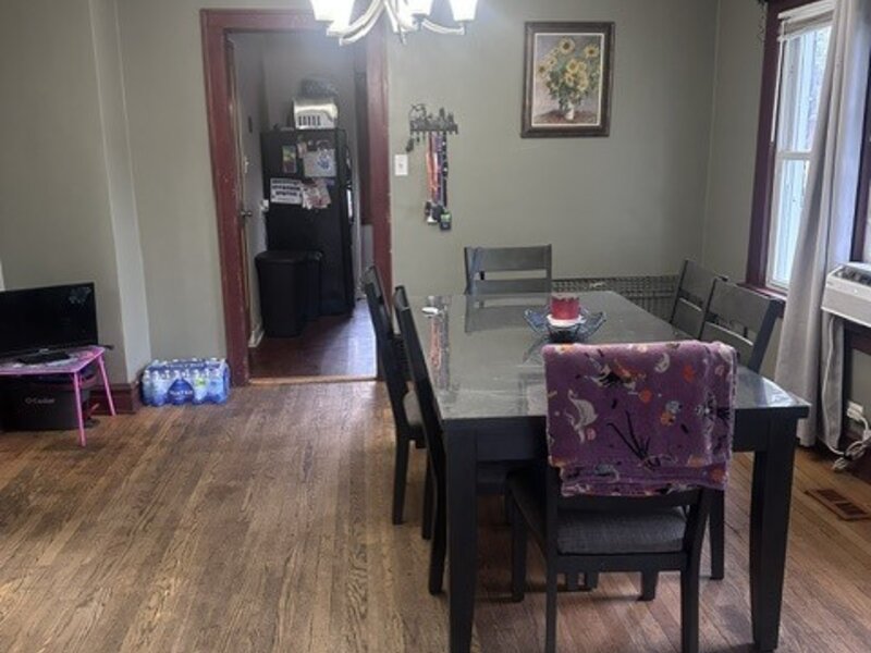 2502 Orchard Street Blue Island IL 60401