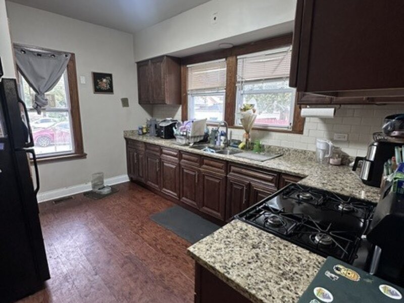 2502 Orchard Street Blue Island IL 60401