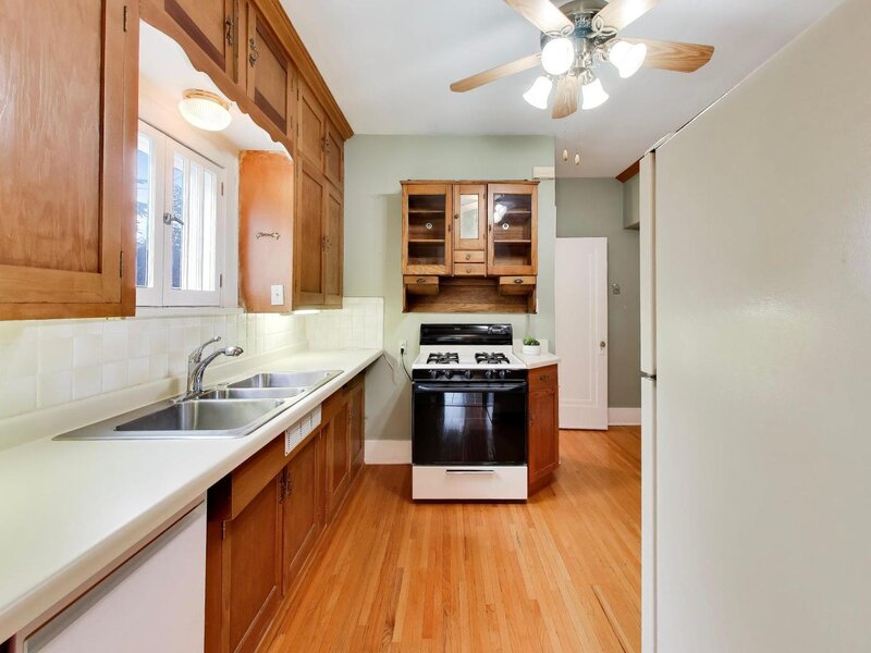 1003 Ash Street St. Charles IL 60174