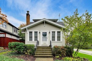 Photo of 1003 Ash Street St. Charles IL 60174