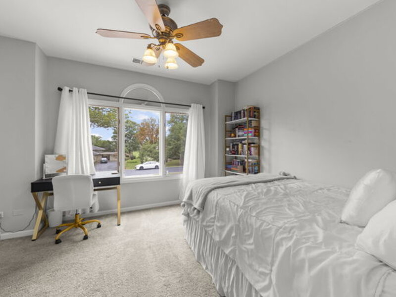 1 Westview Avenue Lombard IL 60148