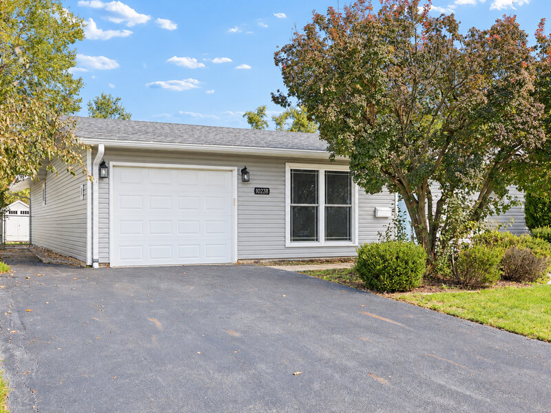 10238 Hilltop Drive Orland Park IL 60462
