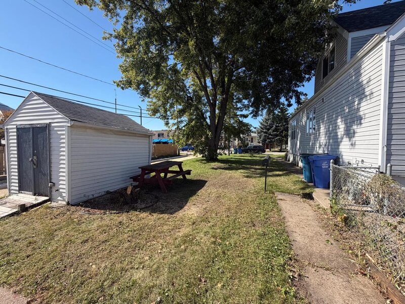 4417 N Nagle Avenue Harwood Heights IL 60706