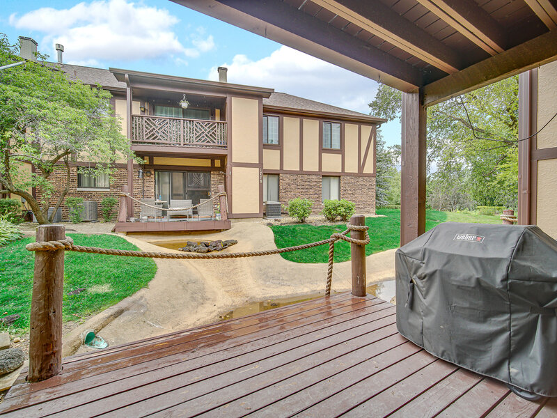 1659 Dover Court Wheaton IL 60189