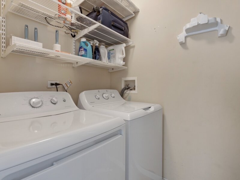 335 Thornwood Way South Elgin IL 60177