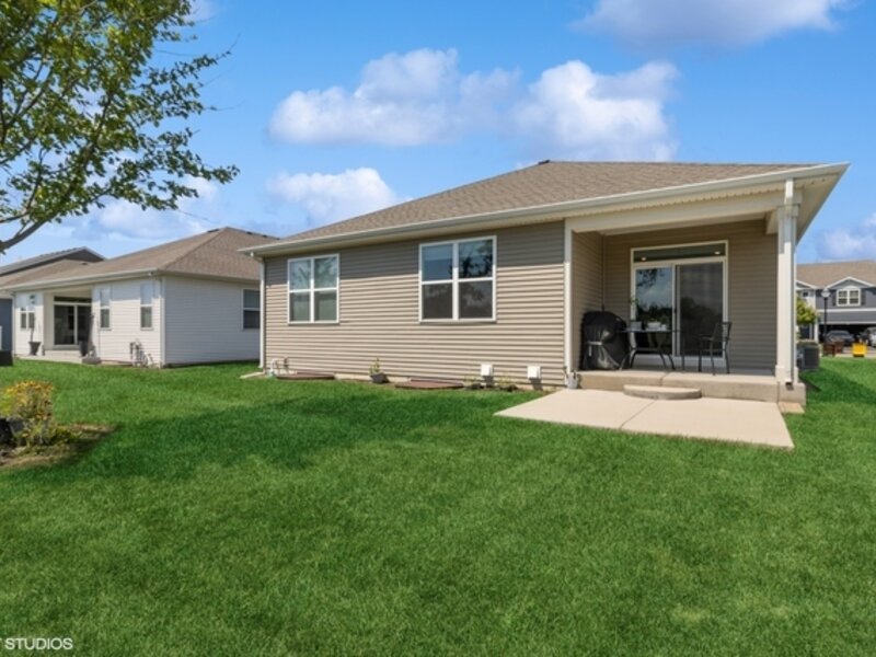 6813 Cobble Springs Lane Wonder Lake IL 60097