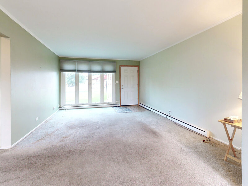 1161 W Grant Drive Des Plaines IL 60016