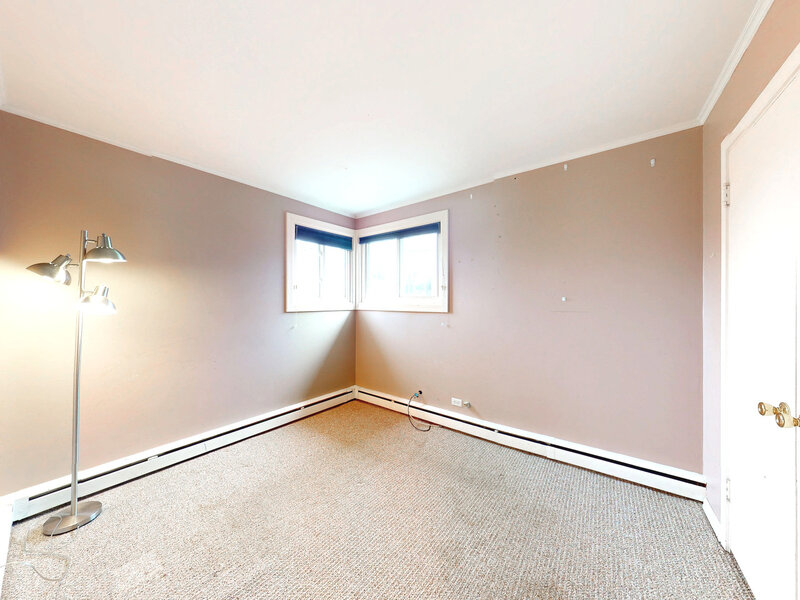 1161 W Grant Drive Des Plaines IL 60016