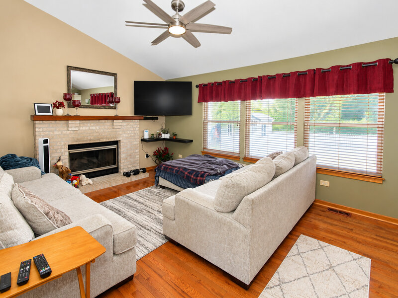 2607 Bayberry Court Joliet IL 60435