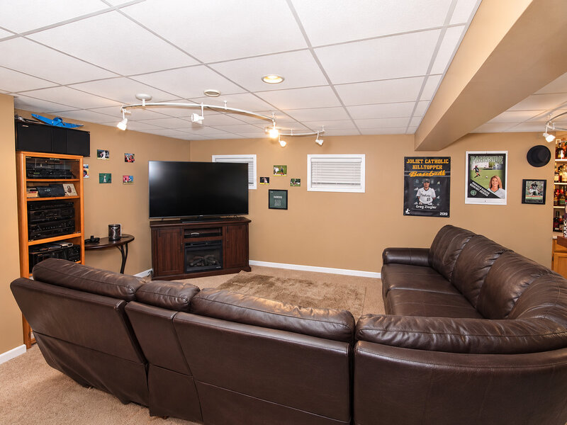 2607 Bayberry Court Joliet IL 60435
