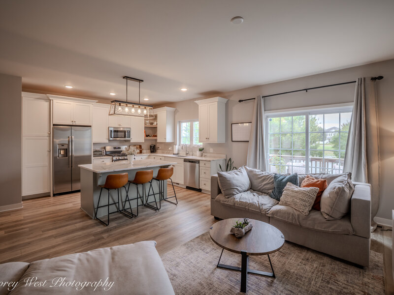 1147 Freedom Road Elburn IL 60119