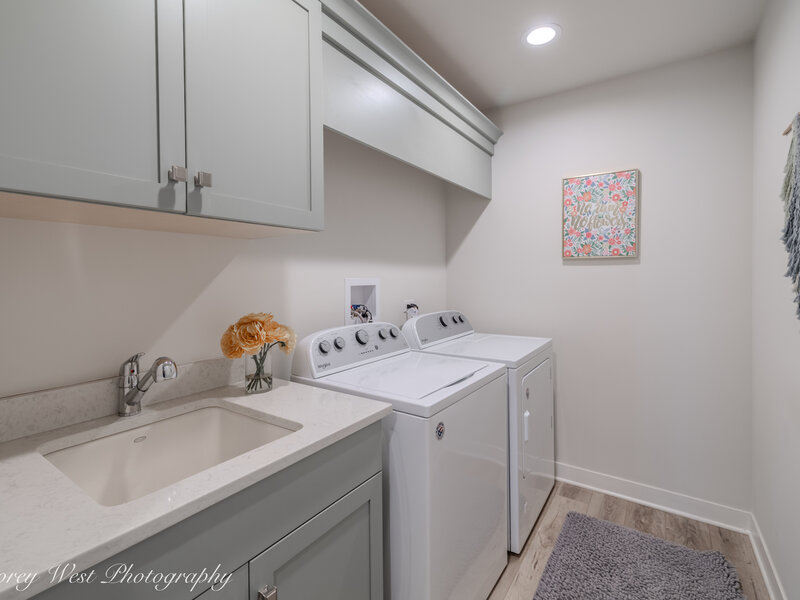 1147 Freedom Road Elburn IL 60119