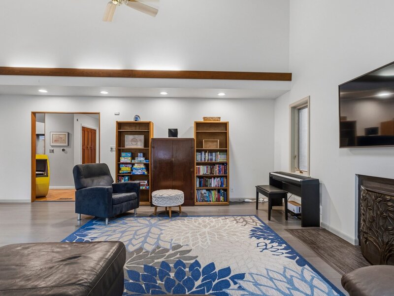 905 Barclay Court Champaign IL 61821