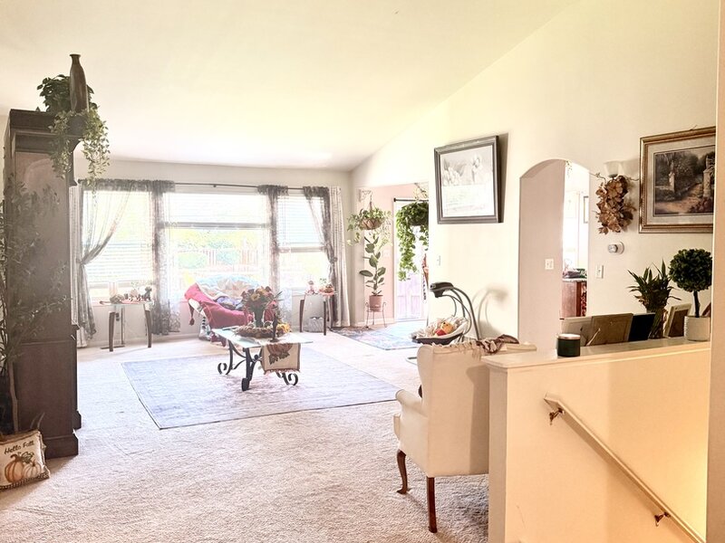 7055 Nathan Lane Carpentersville IL 60110