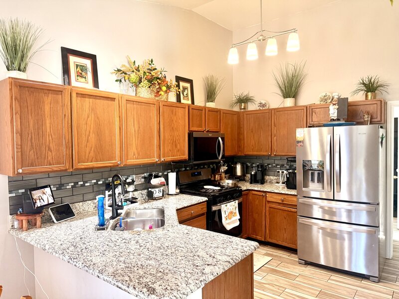 7055 Nathan Lane Carpentersville IL 60110