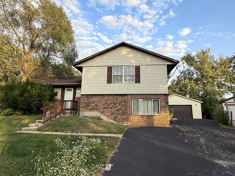 3515 Bordeaux Court Hazel Crest IL 60429