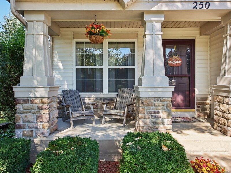 250 Sparrow Drive Woodstock IL 60098