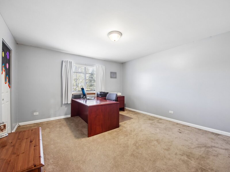 250 Sparrow Drive Woodstock IL 60098