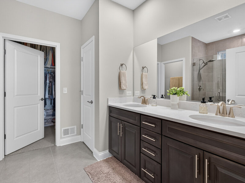 2006 Wentworth Drive Volo IL 60020
