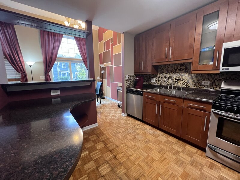 1101 Camden Court Glendale Heights IL 60139