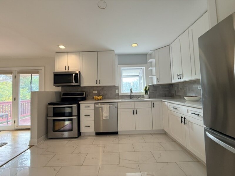 9 Greenwood Court Buffalo Grove IL 60089