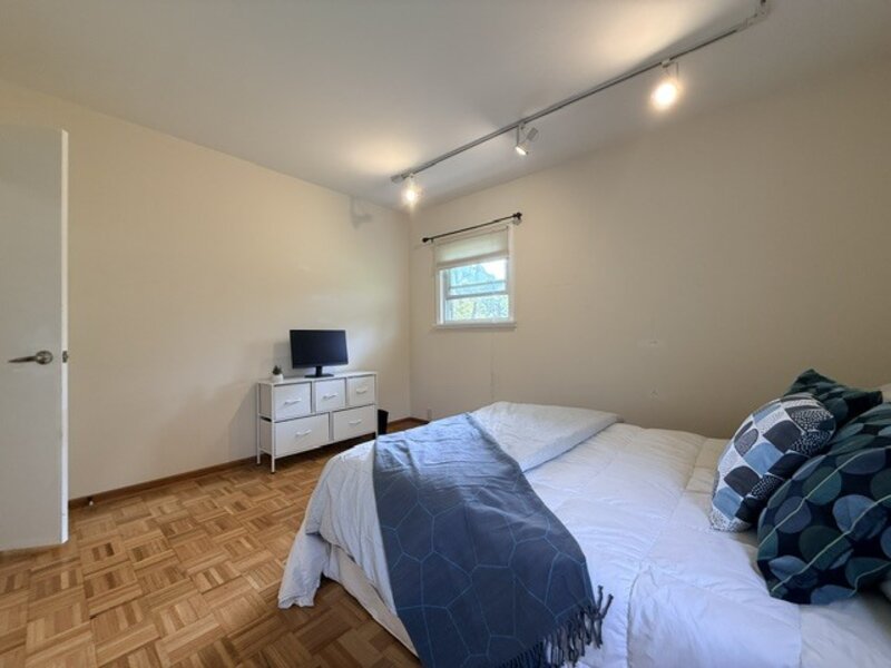 9 Greenwood Court Buffalo Grove IL 60089