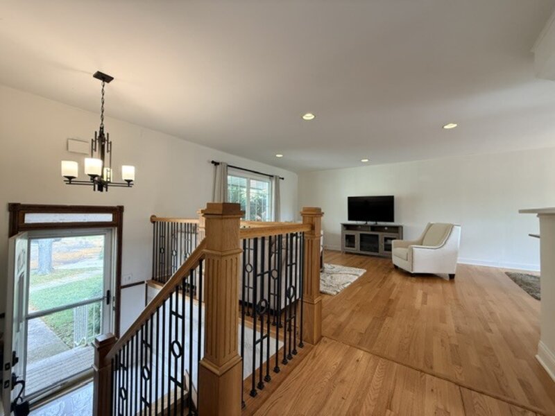 9 Greenwood Court Buffalo Grove IL 60089