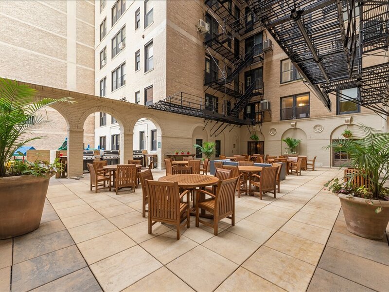 3100 N Sheridan Road Chicago IL 60657