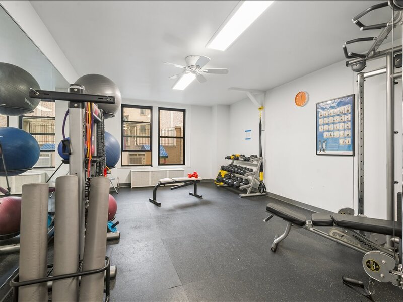 3100 N Sheridan Road Chicago IL 60657