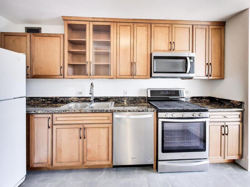444 W Fullerton Parkway Chicago IL 60614