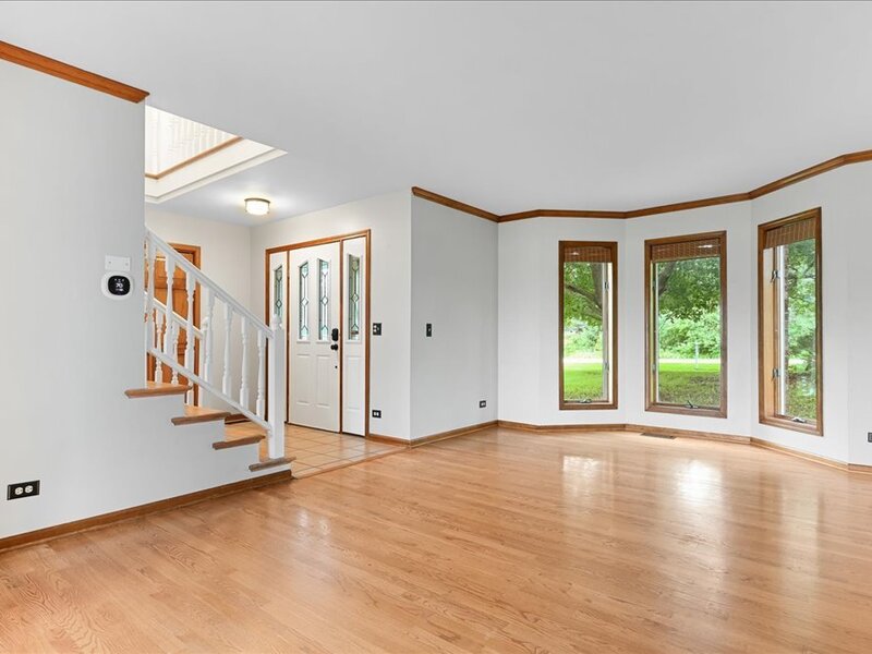 6 Palomino Drive St. Charles IL 60175