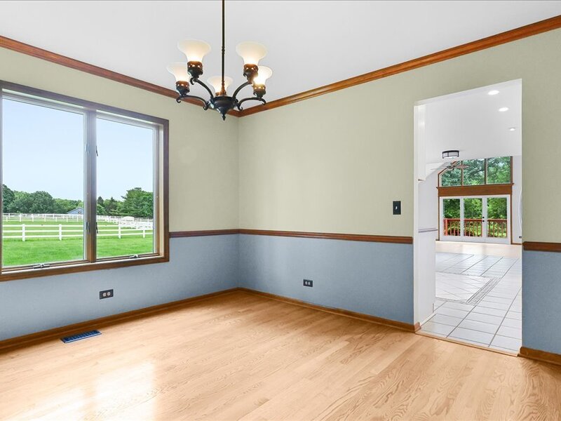 6 Palomino Drive St. Charles IL 60175