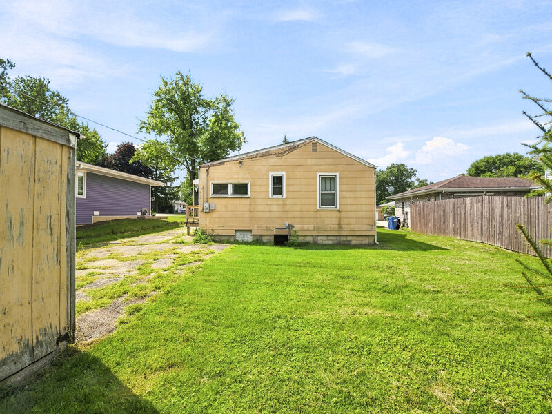 1132 Adelia Street Downers Grove IL 60516