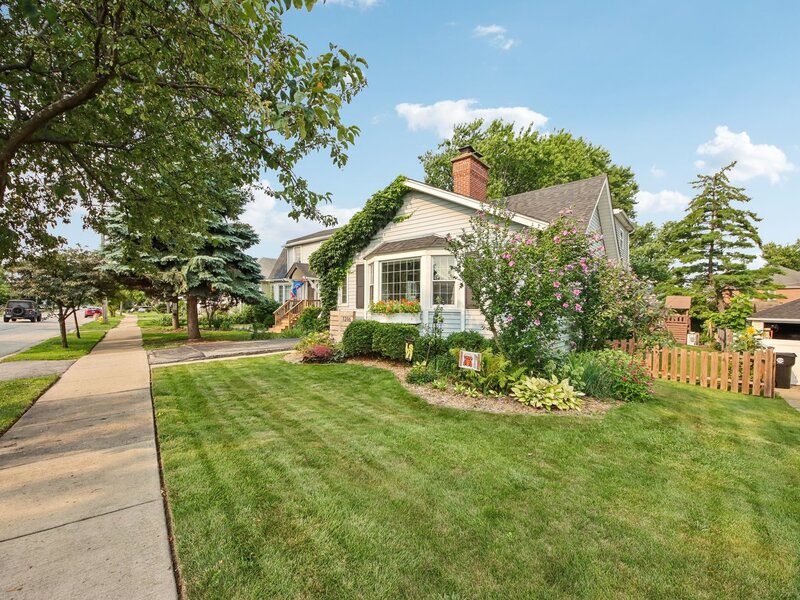 1216 Canfield Road Park Ridge IL 60068