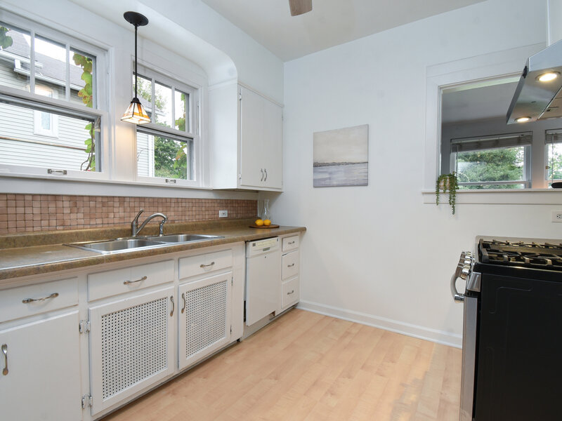 810 Belleforte Avenue Oak Park IL 60302