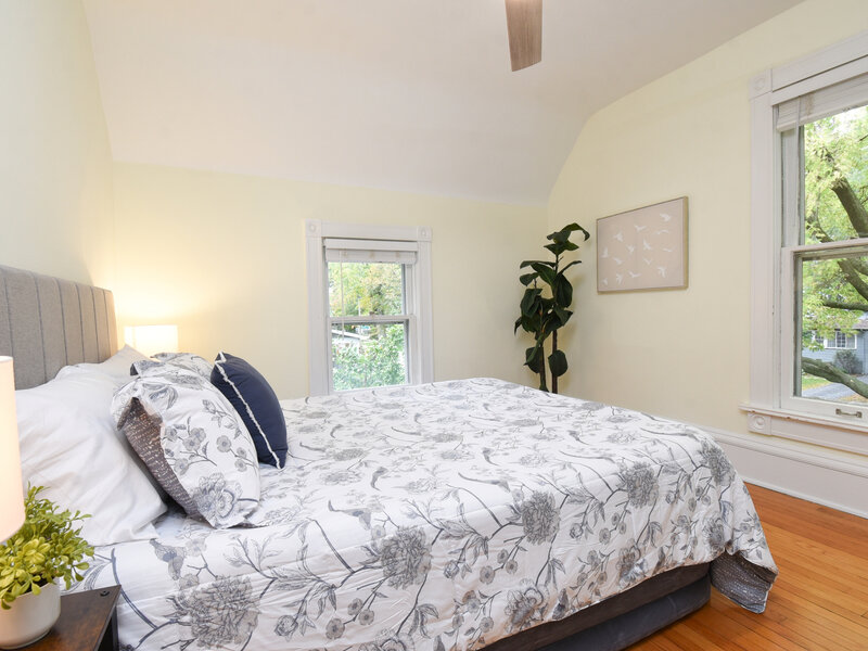 810 Belleforte Avenue Oak Park IL 60302