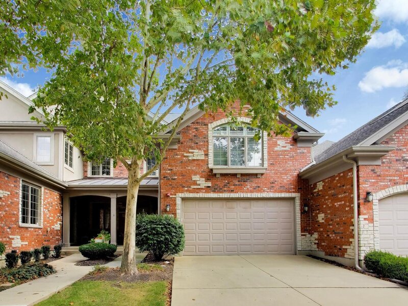 1213 W Charles Lane Westmont IL 60559